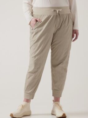 Athleta Trekkie North Joggers